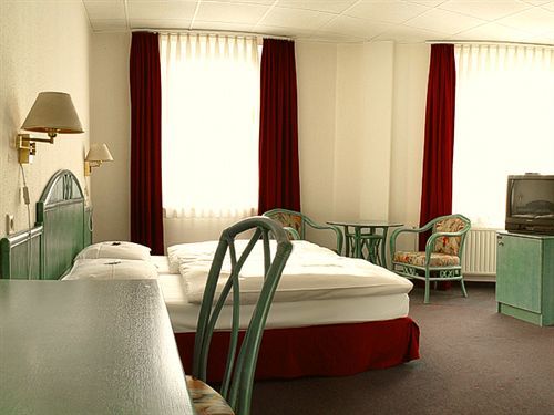 Amadeo Hotel Лайпциг Екстериор снимка